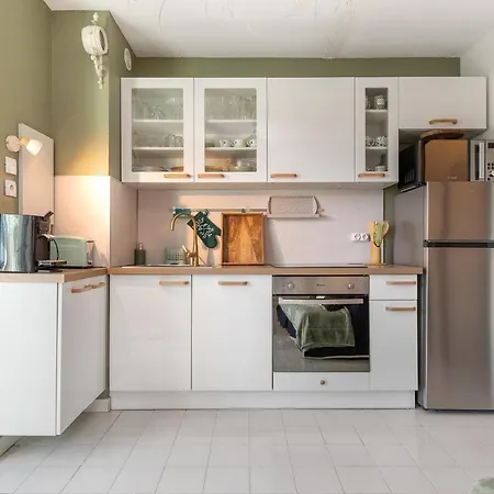 The Bohemia By Pom, Terrasse, Parking