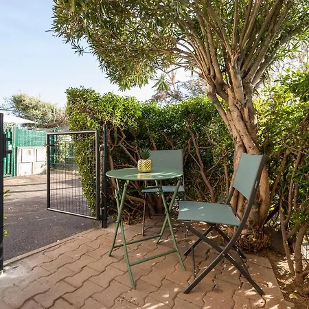 Bohemia A Pied, Terrasse, Parking * Agde